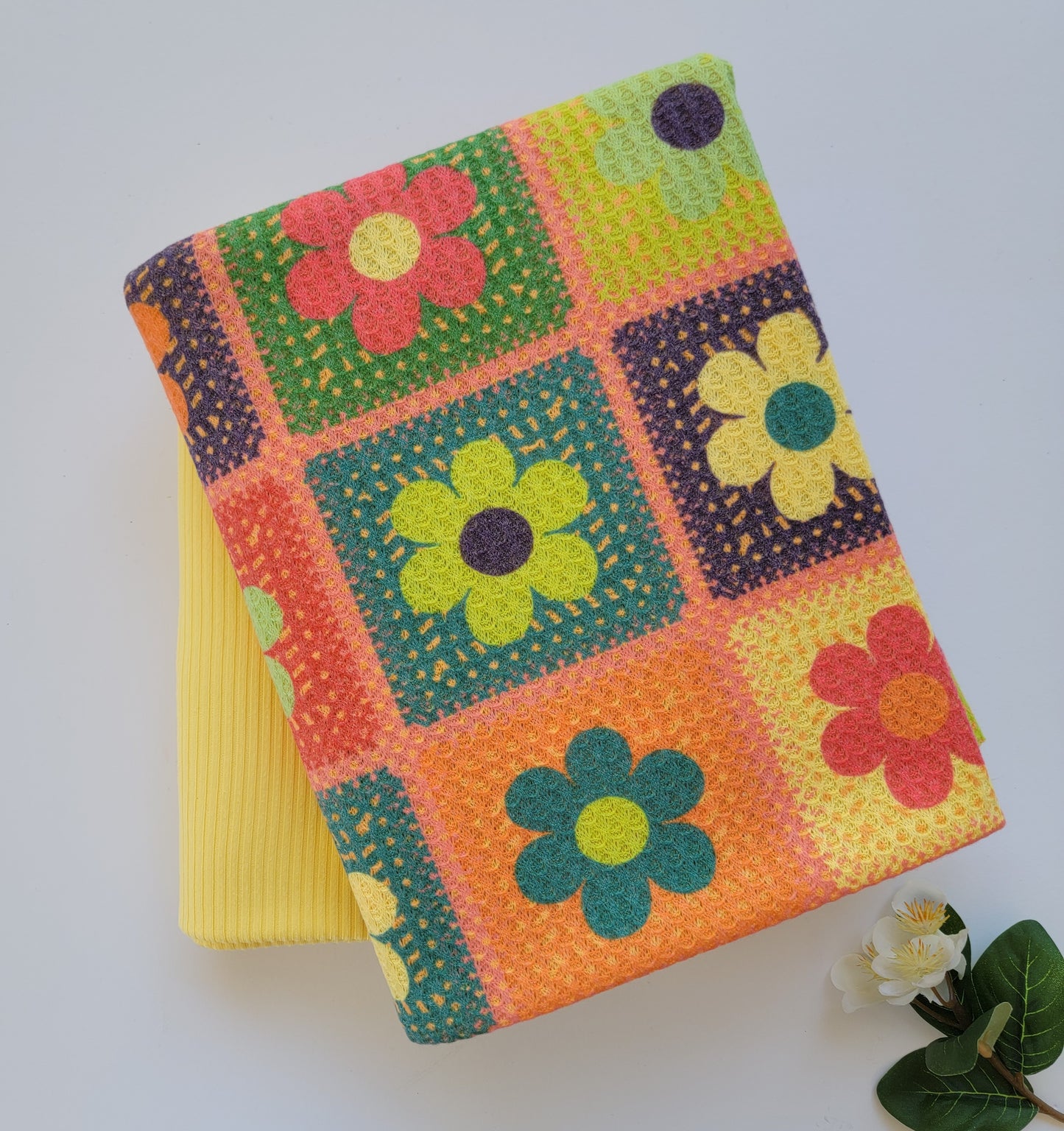 Thermal Daisies Tiles