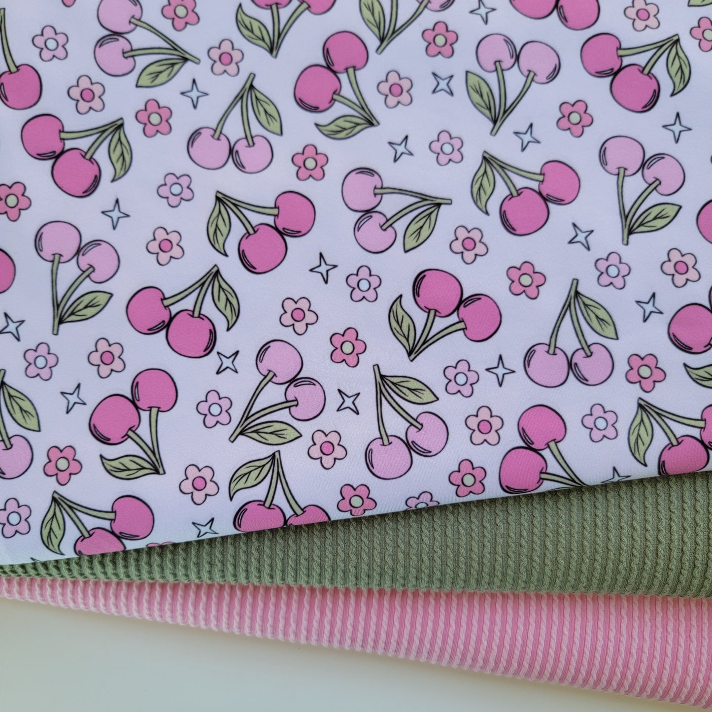 Double Brush Poly Cherry Print