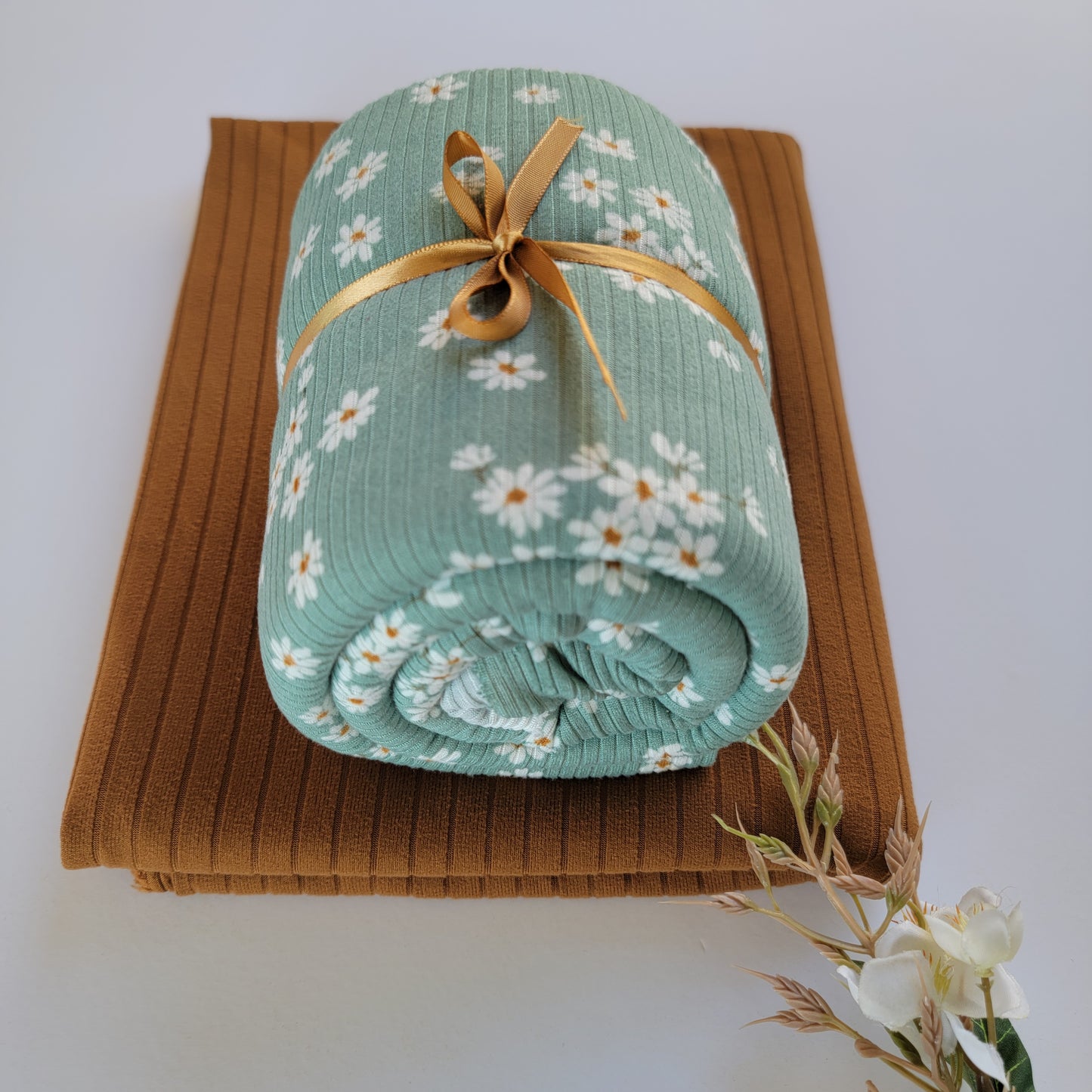 Rib Floral Set