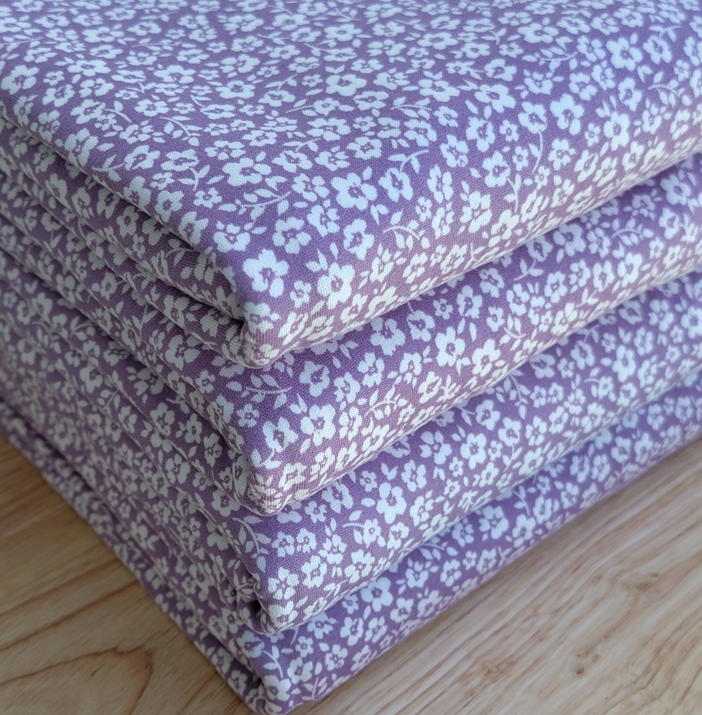 Double Brush Poly Lavender White Floral