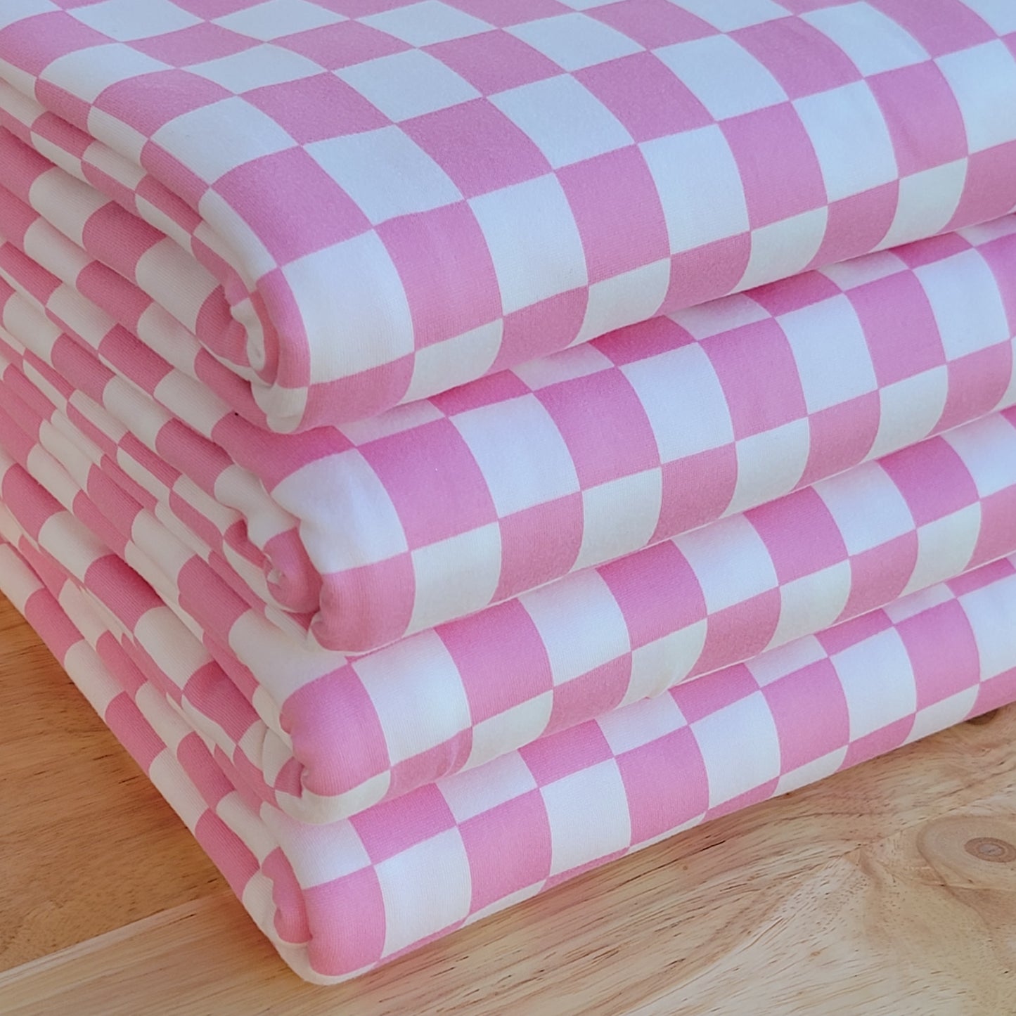 Double Brush Poly Checkered Pink & Off-white Print