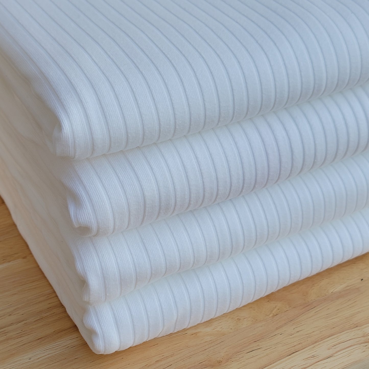 8X3 Off-White Wide Yummy Rib