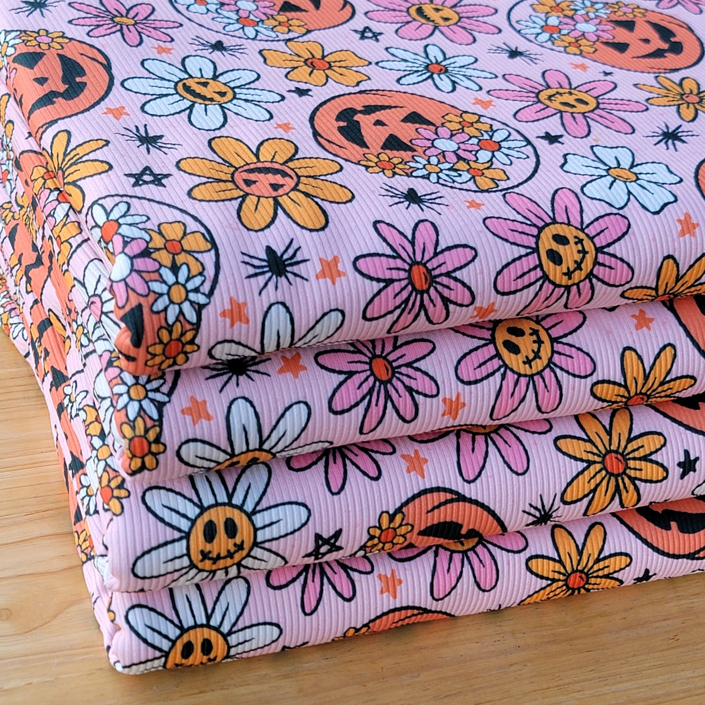 2x2 Yummy Rib Halloween Jack o Lanter Daisies Print