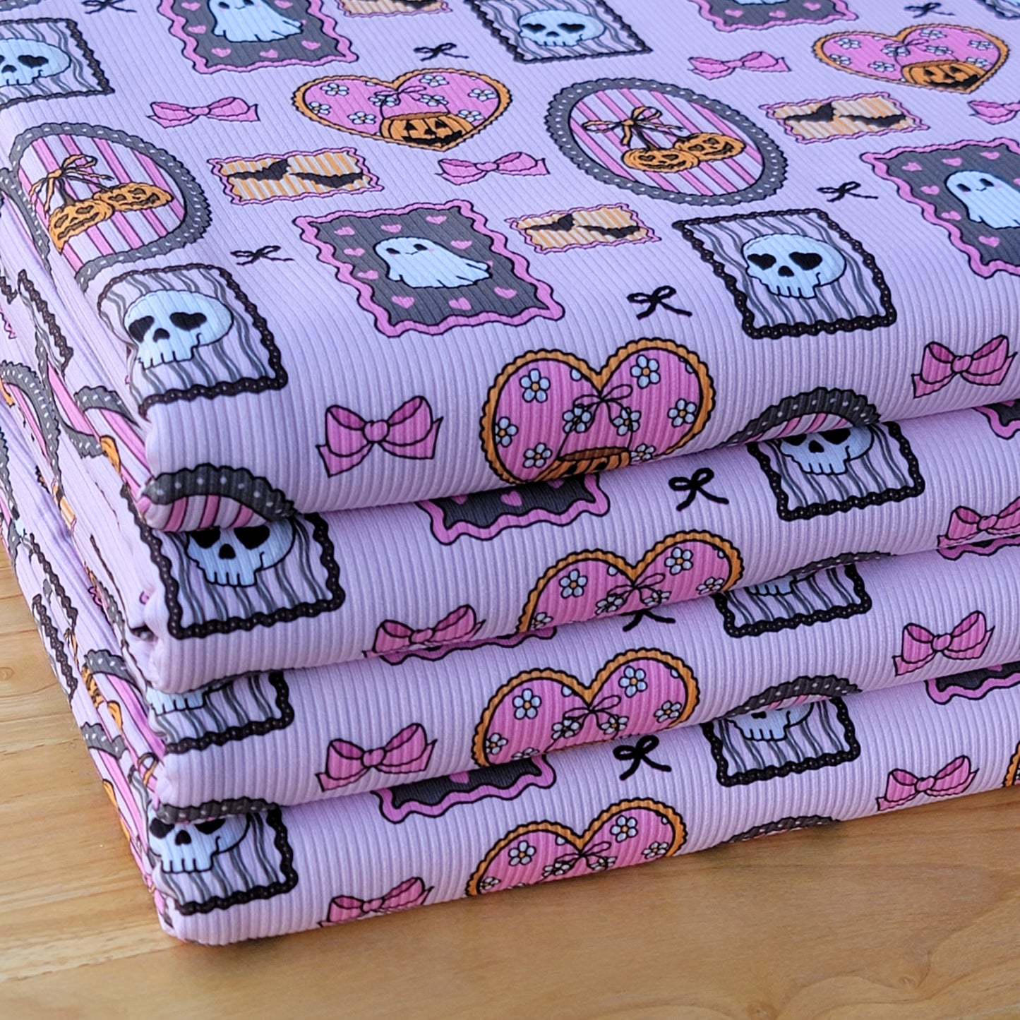 2x2 Yummy Rib Halloween Skulls Ghost Frames Print