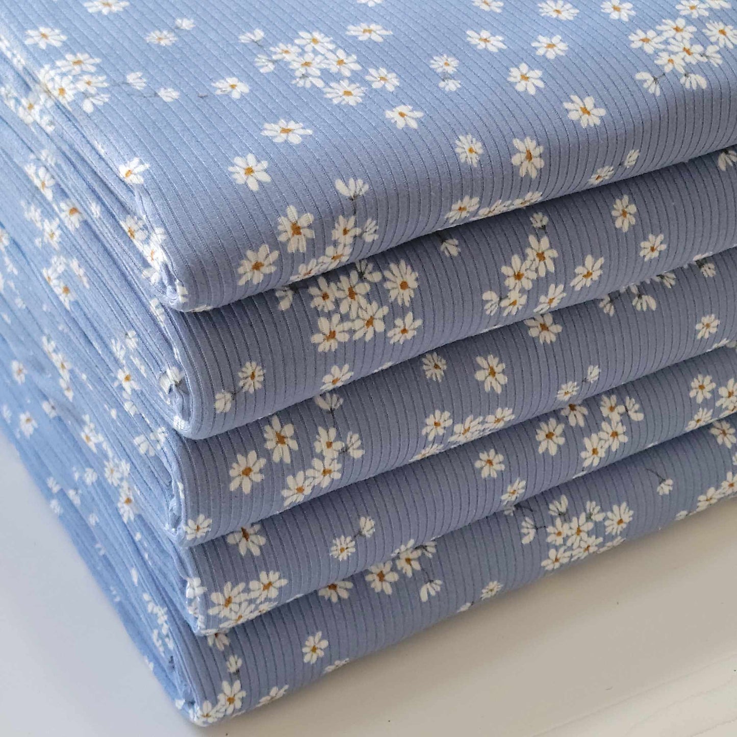 Yummy Rib Blue Base White Floral Print