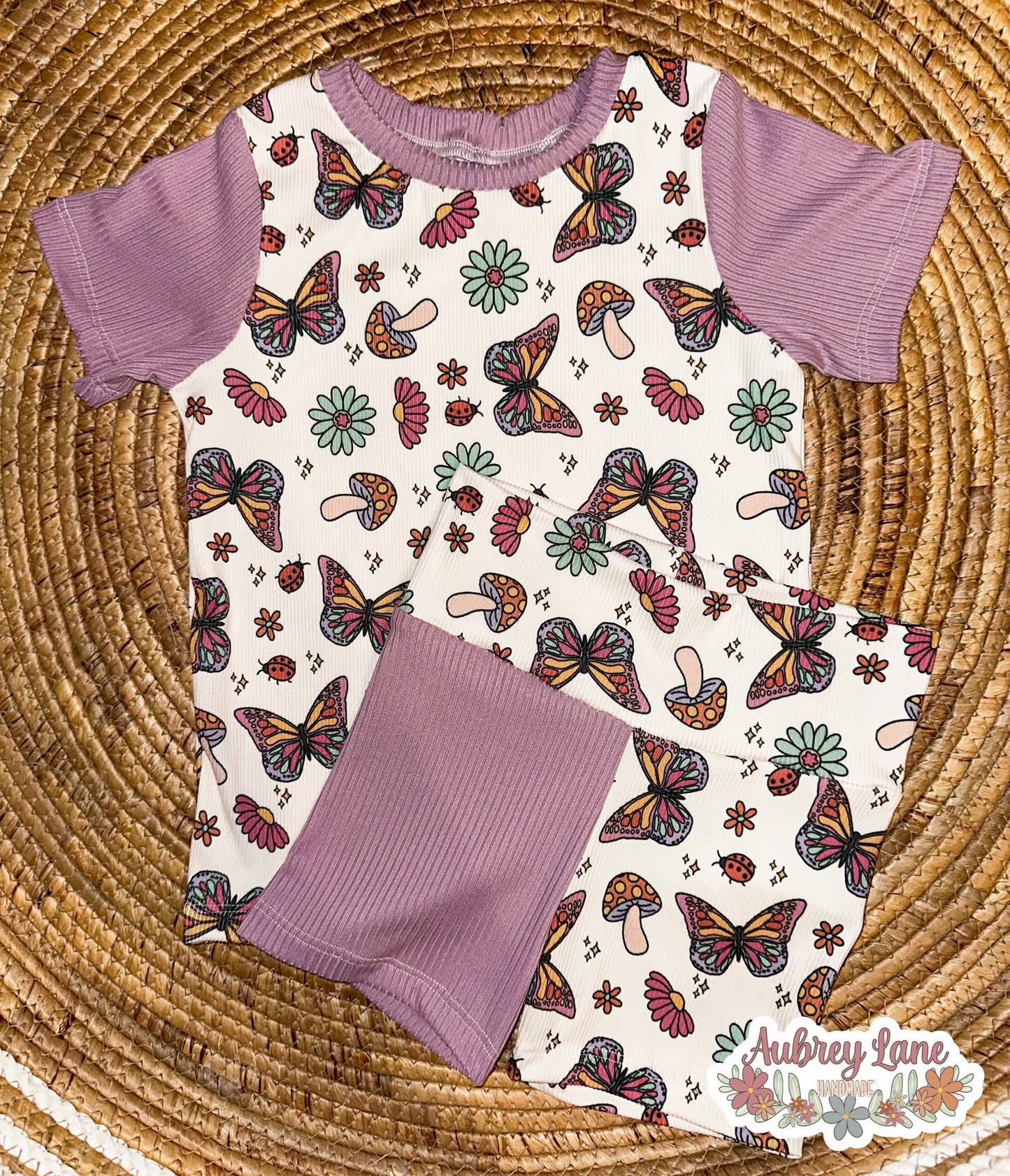 2x2 Yummy Rib Butterfly & Mushrooms Print