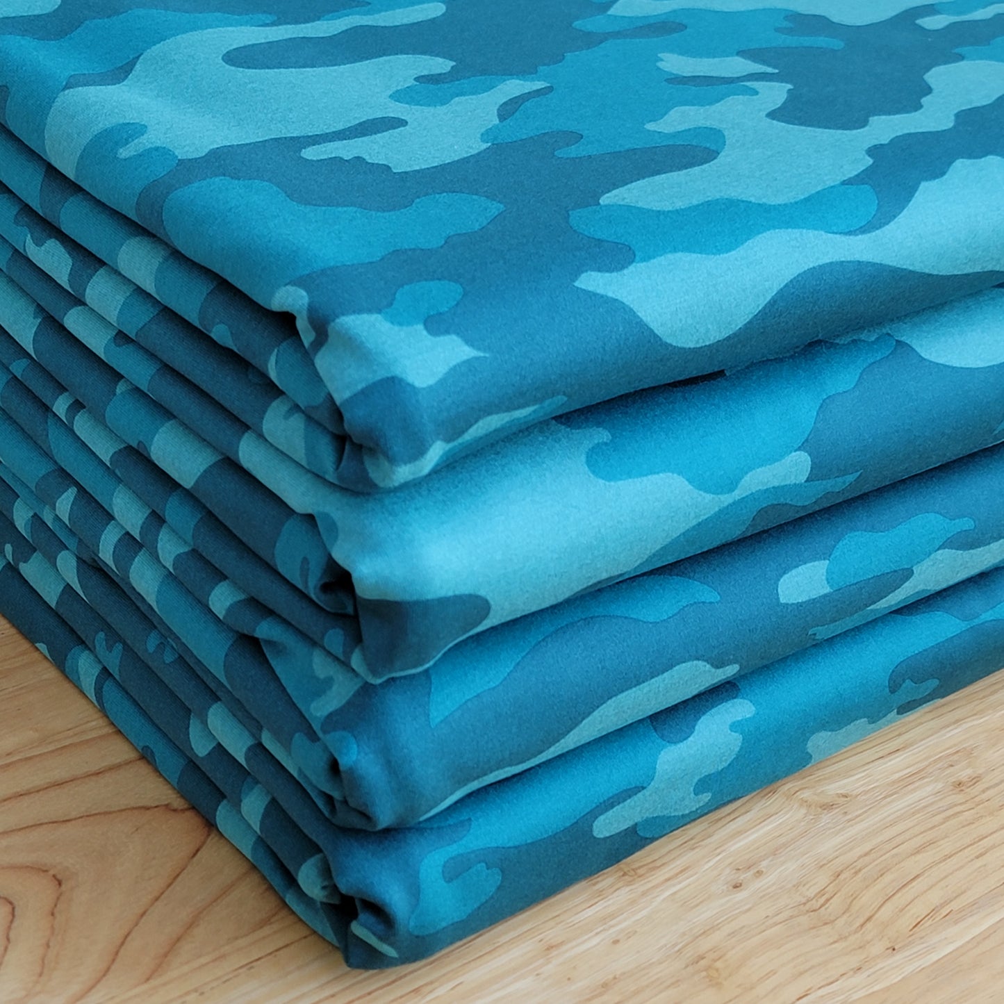 Athletic Spandex Camo Print Teal
