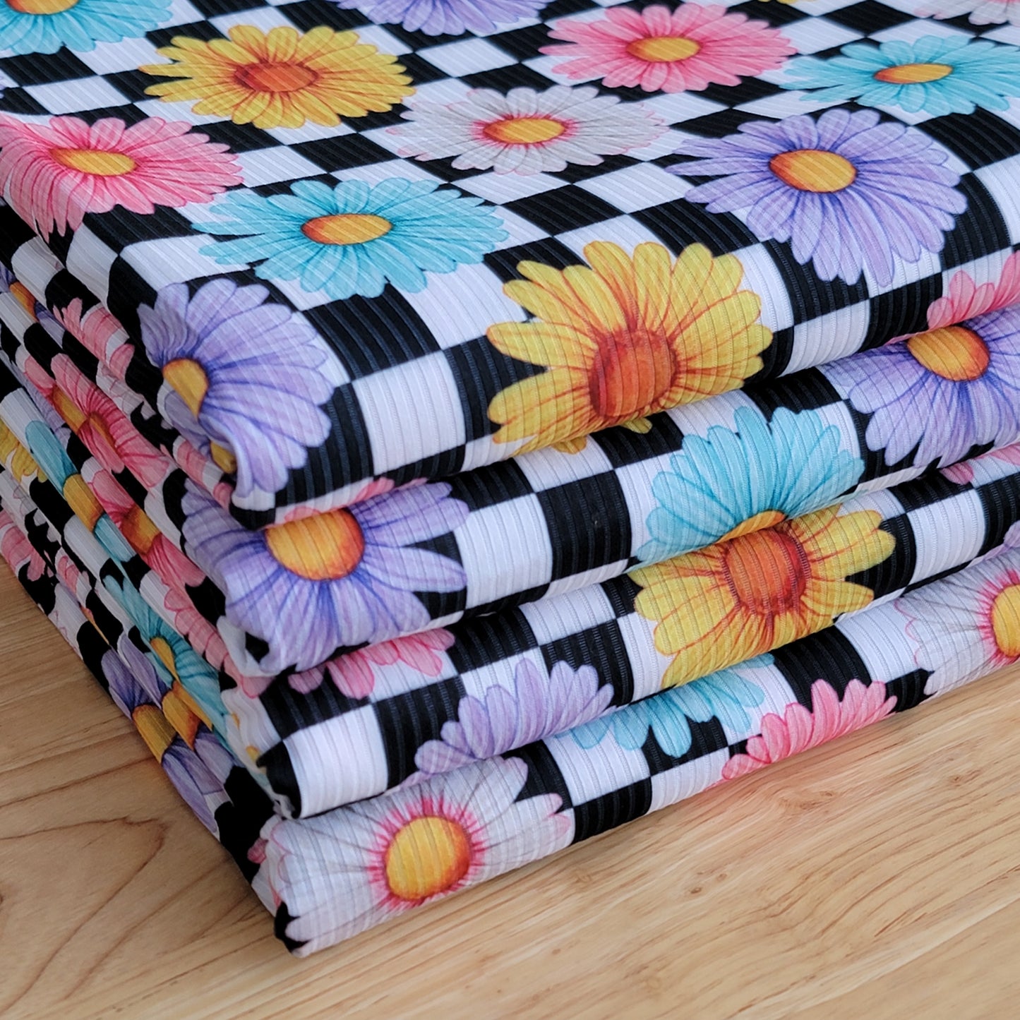 Checkered and Daisies Custom Yummy Rib