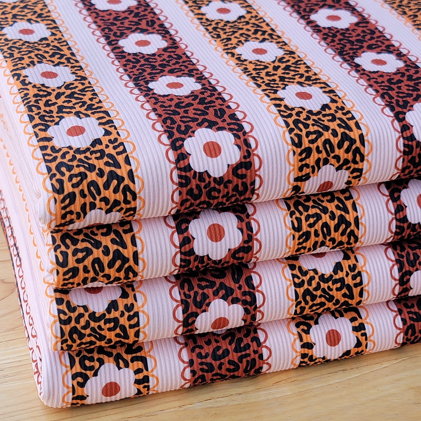 2x2 Yummy Rib Daisies & Cheetah Stripes Print