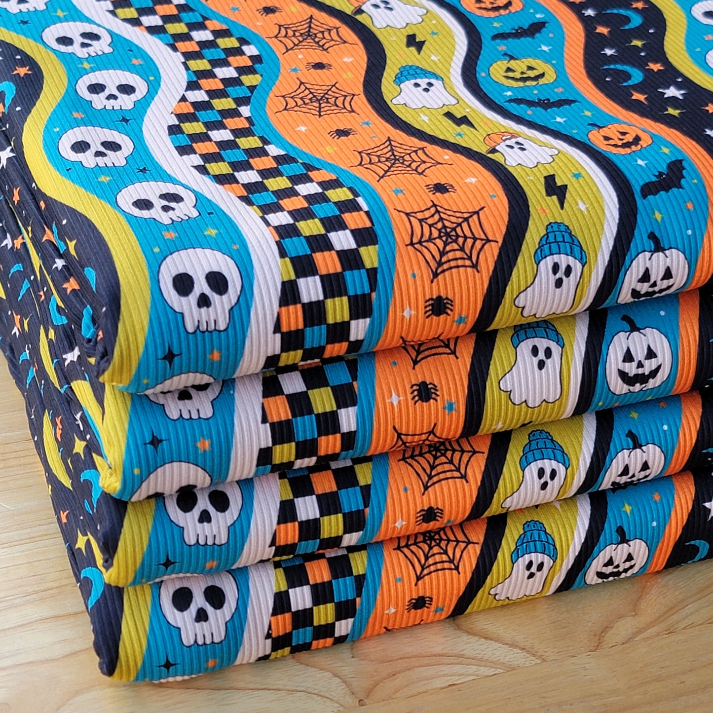 2x2 Yummy Rib Retro Halloween Teal & Orange Print