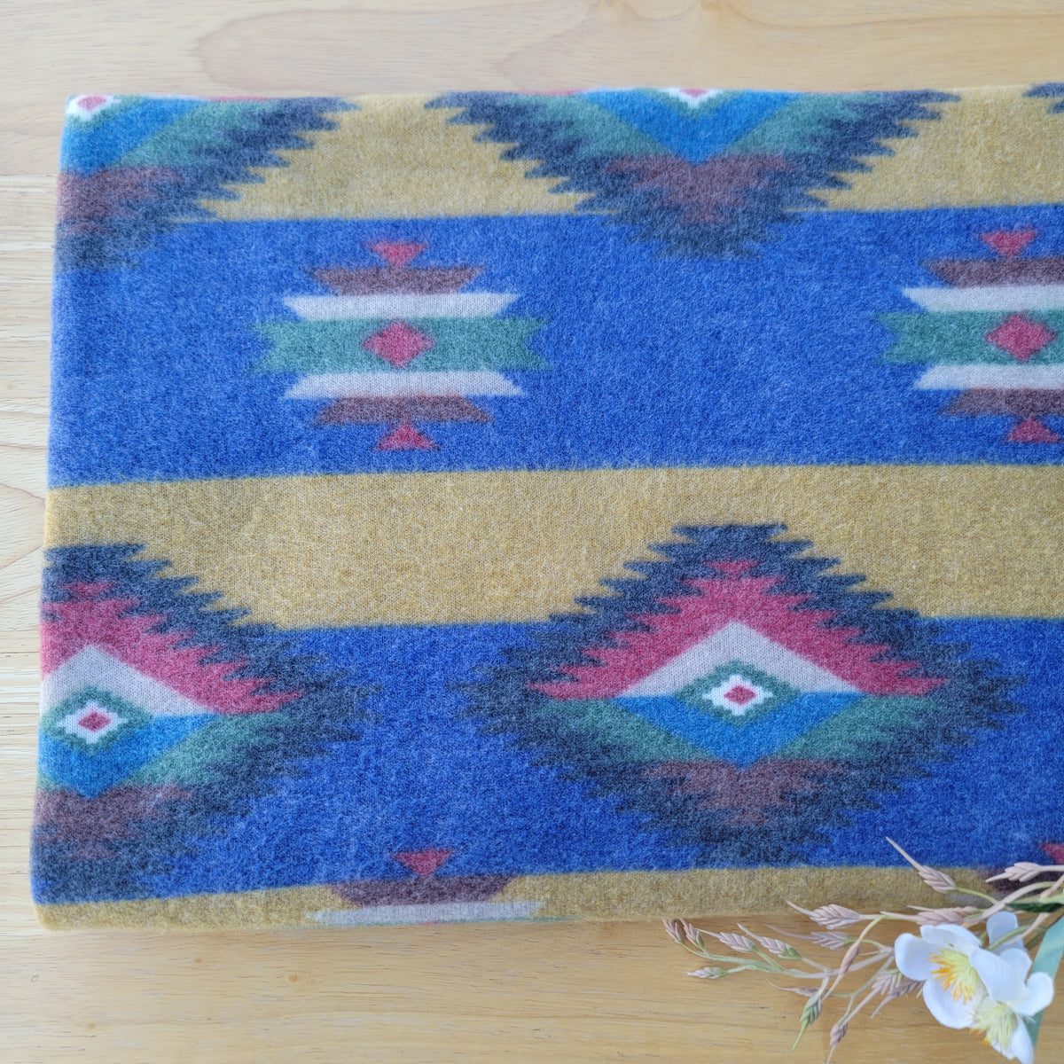 Brush Sweater Knit Westen Print