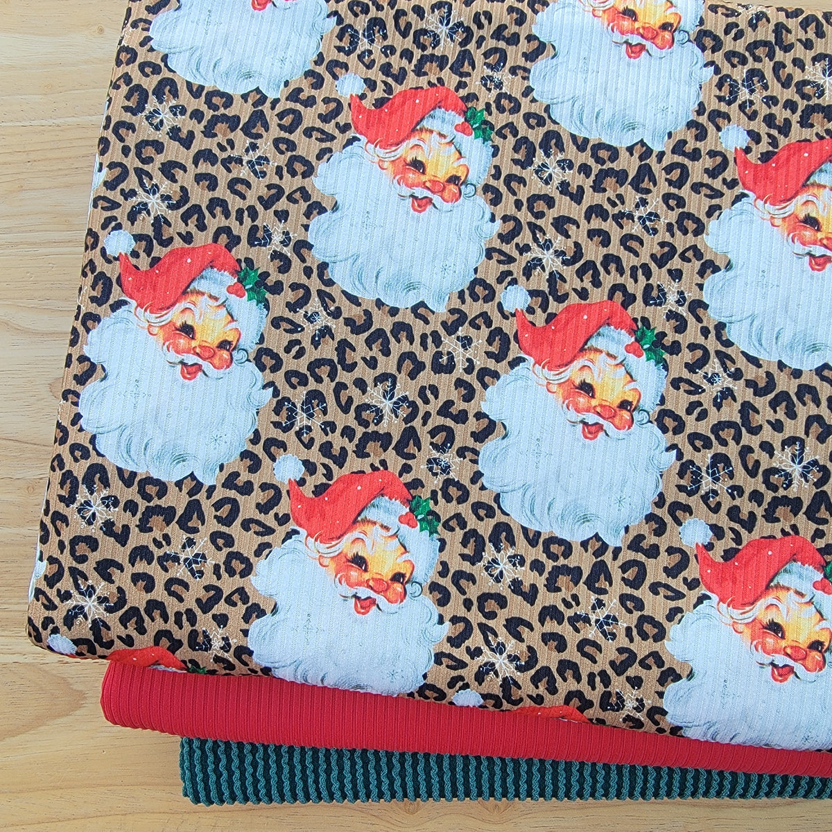 4x2 Yummy Rib Santa Cheetah