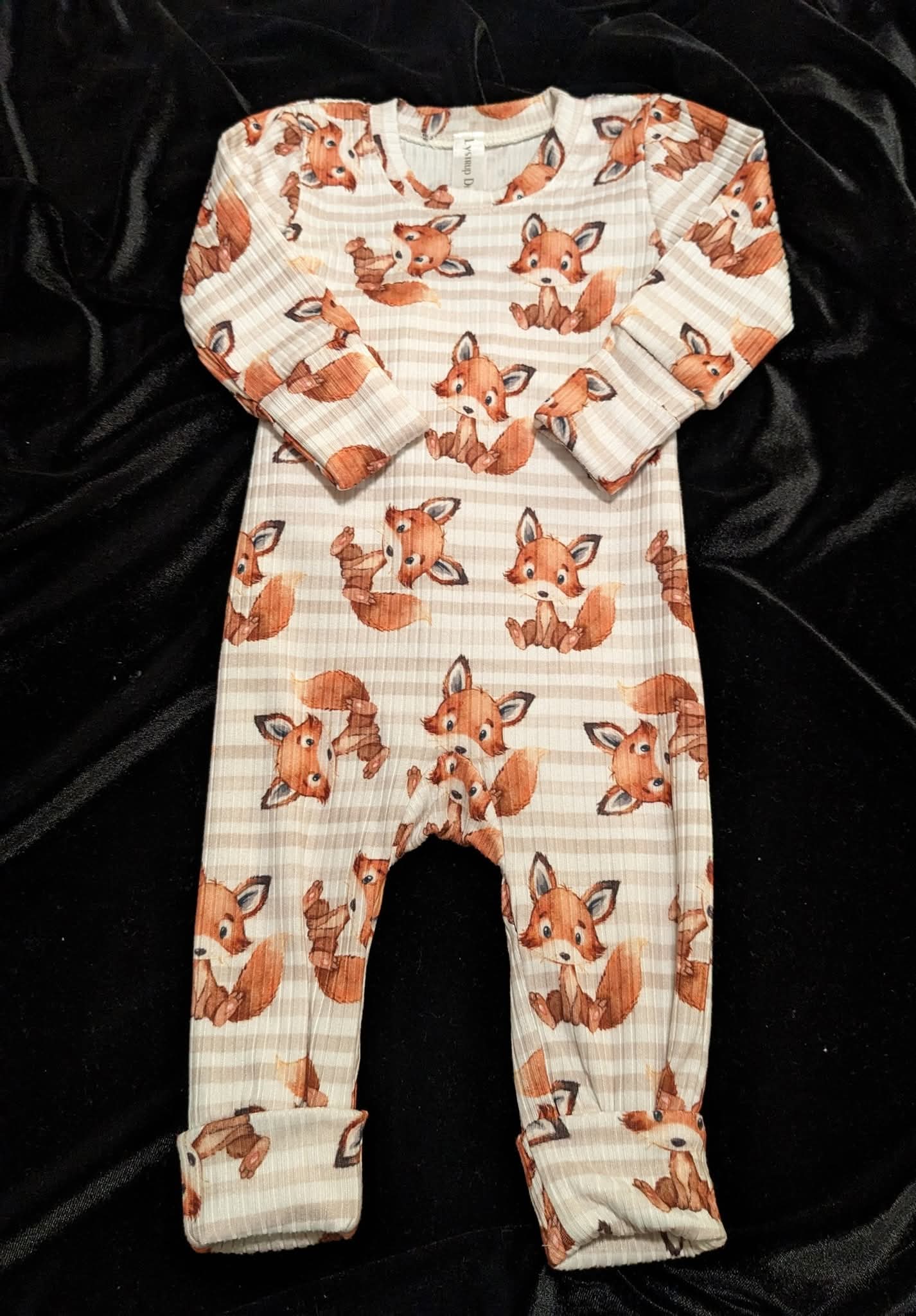 4X2 Fox & Stripes Custom Printed Yummy Rib