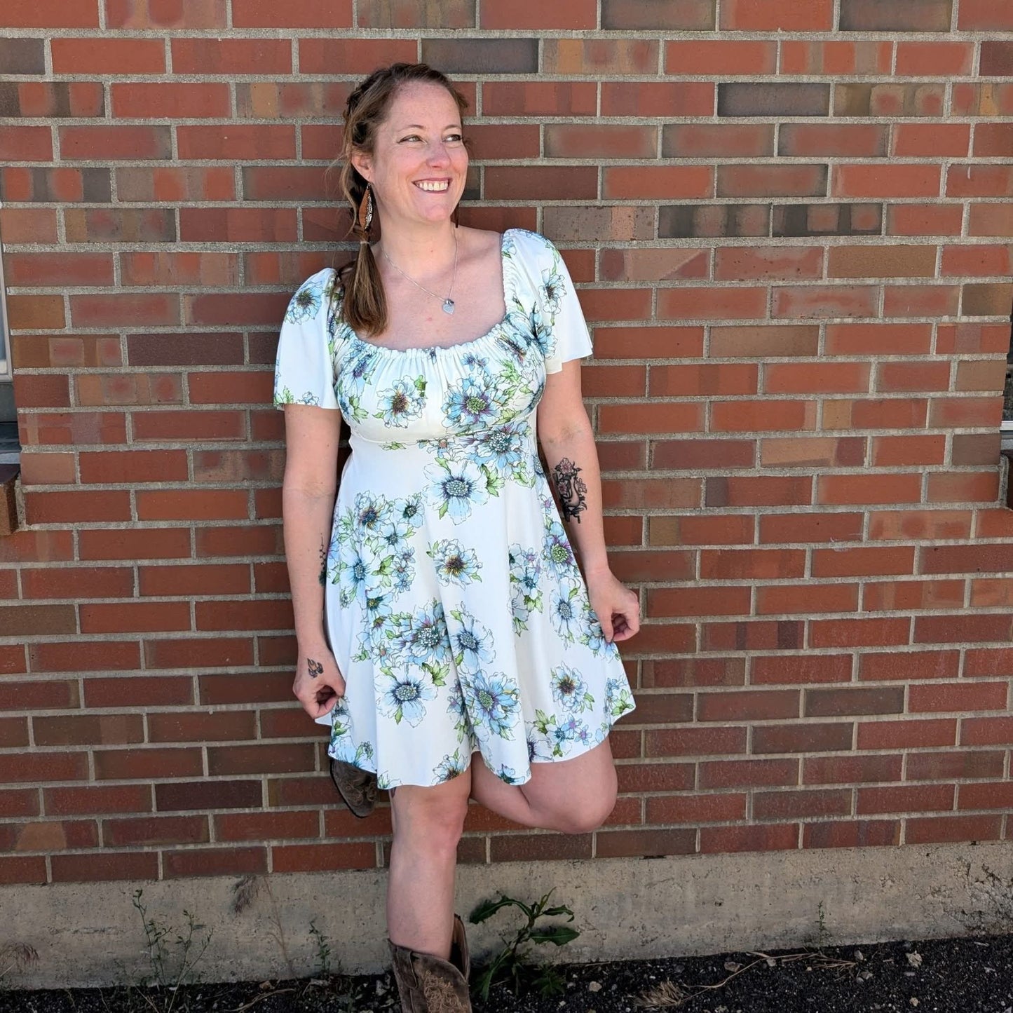 Mint Base Floral Double Brush Poly