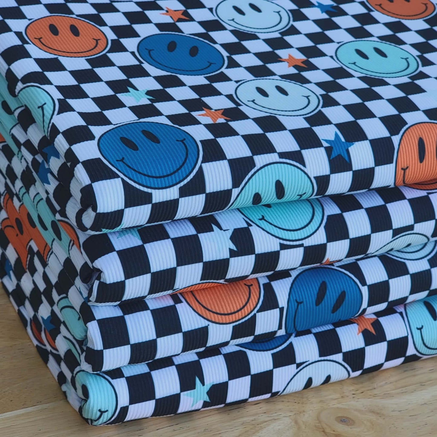2x2 Yummy Rib Happy Face & Checkers Print
