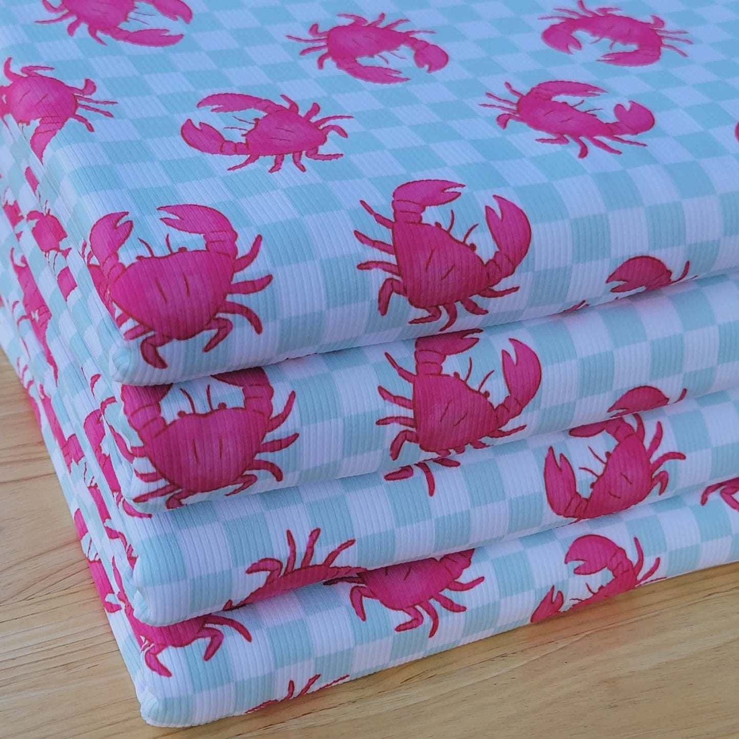 2x2 Yummy Rib Crabs & Checkers Print