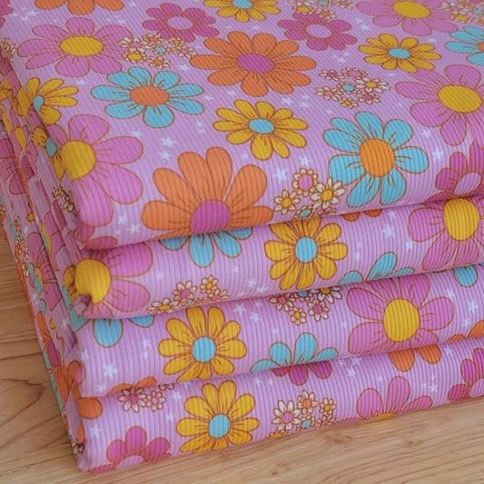 2x2 Yummy Rib Retro Daisies Print